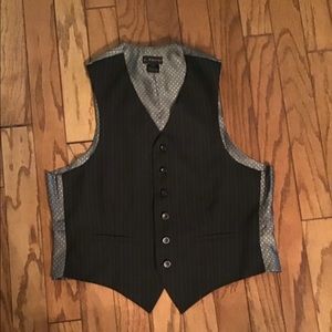 Men’s Medium  Vest